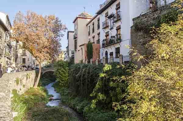 Granada 169 - Carrera del Darro.jpg